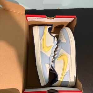 Nike Court Borough Low Recraft Celestine Blue Soft Yellow (GS) - Size 6y/7.5W